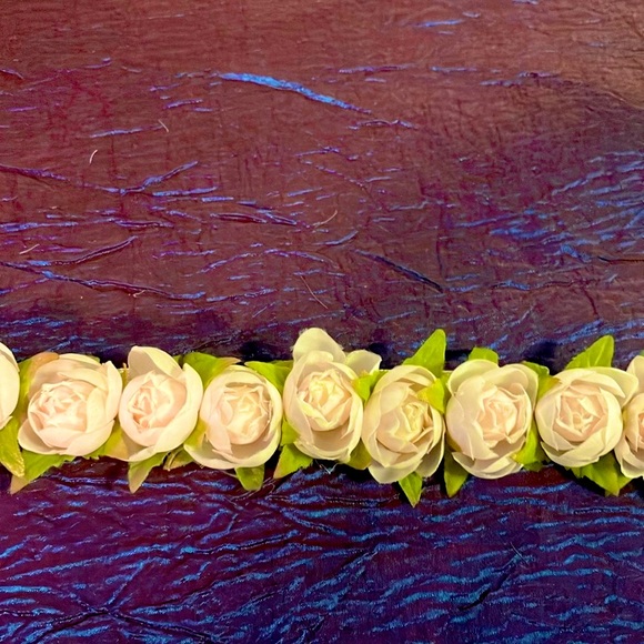 Pink Floral Trimming 5yd for $16 - Picture 1 of 3